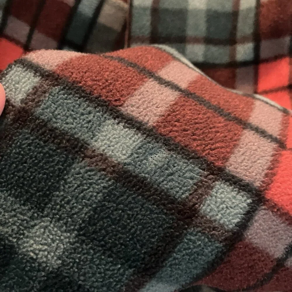 Northern Reflections Red & Green Plaid Snap-Front Cardigan - Picture 7 of 7